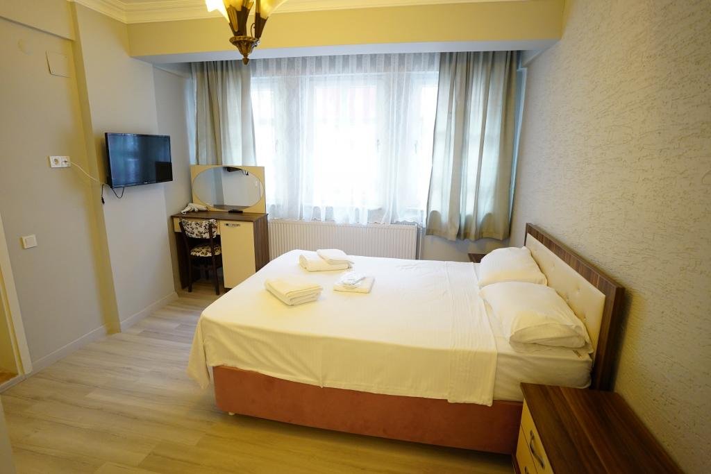 Муданья: La Fontaine Konak Otel