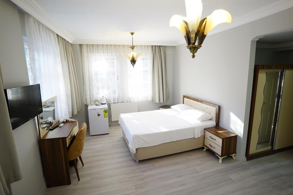 Муданья: La Fontaine Konak Otel