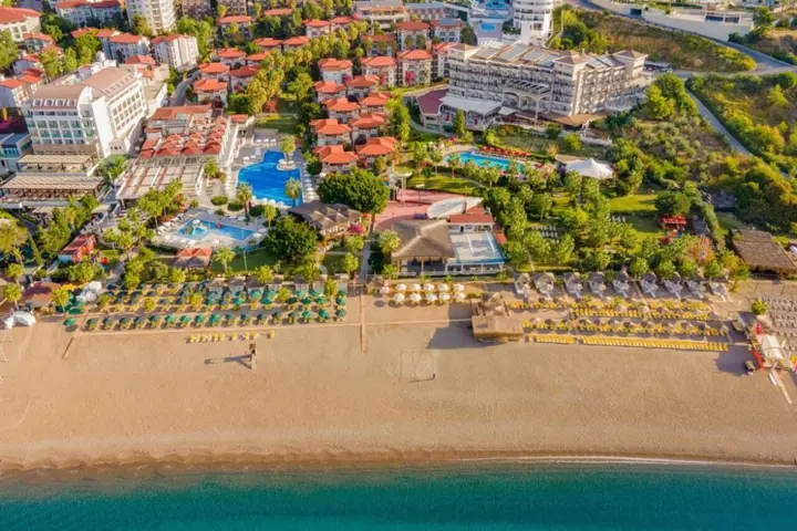 Окурджалар: Justiniano Club Alanya