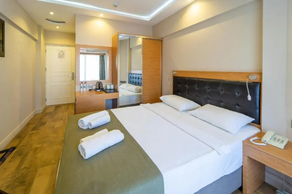 Мармарис: Aurasia Sea Side Hotel