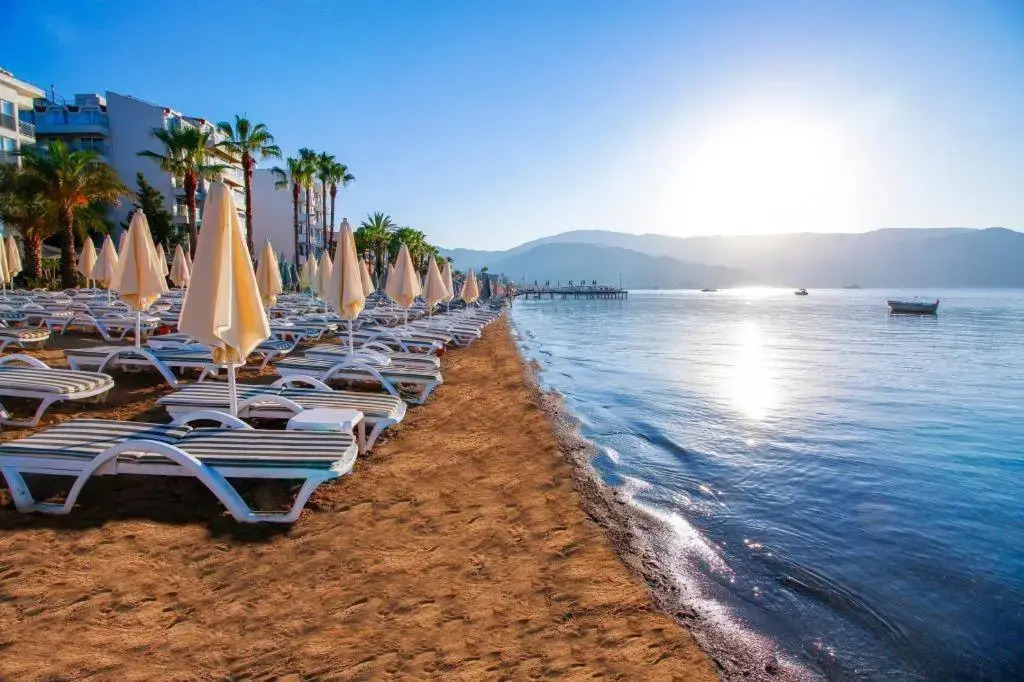 Мармарис: Aurasia Sea Side Hotel
