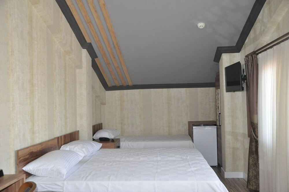 Ялова: Yalova Sezon Hotel