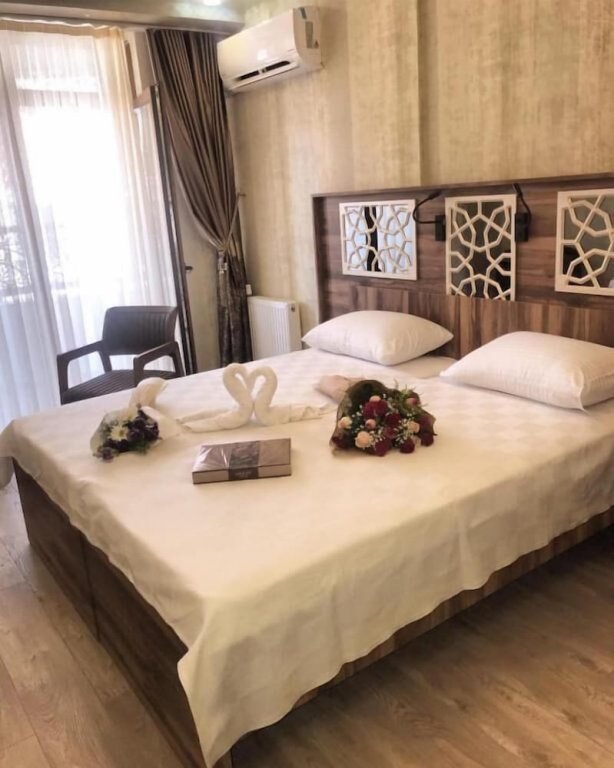 Ялова: Yalova Sezon Hotel