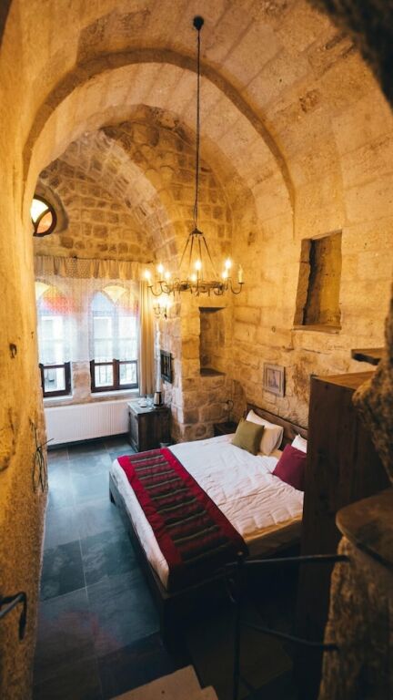 Ургуп: Cappadocia Old Houses