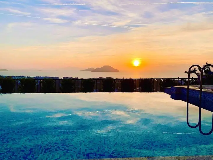 Тургутрейс: Bodrum - 5 Bedrooms Villa With Heated Pool
