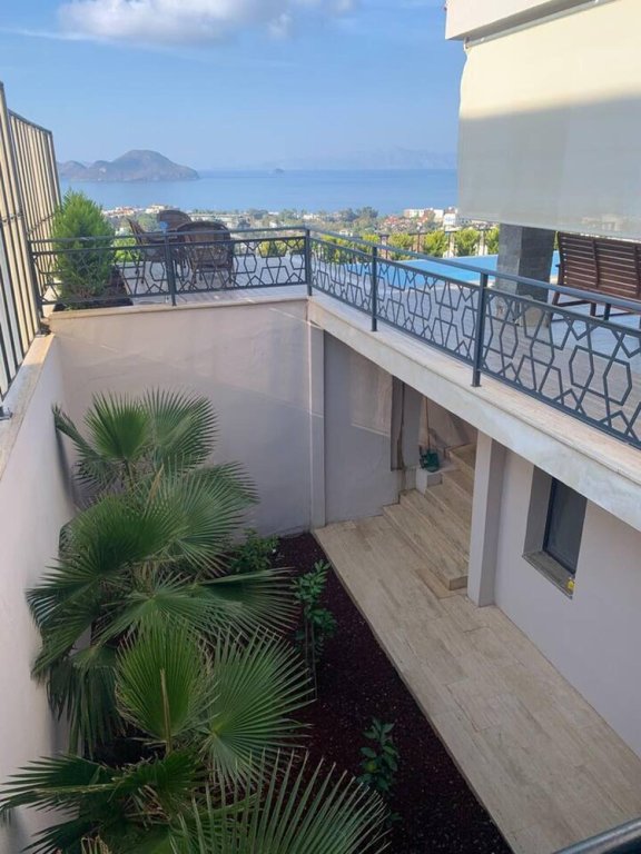 Тургутрейс: Bodrum - 5 Bedrooms Villa With Heated Pool