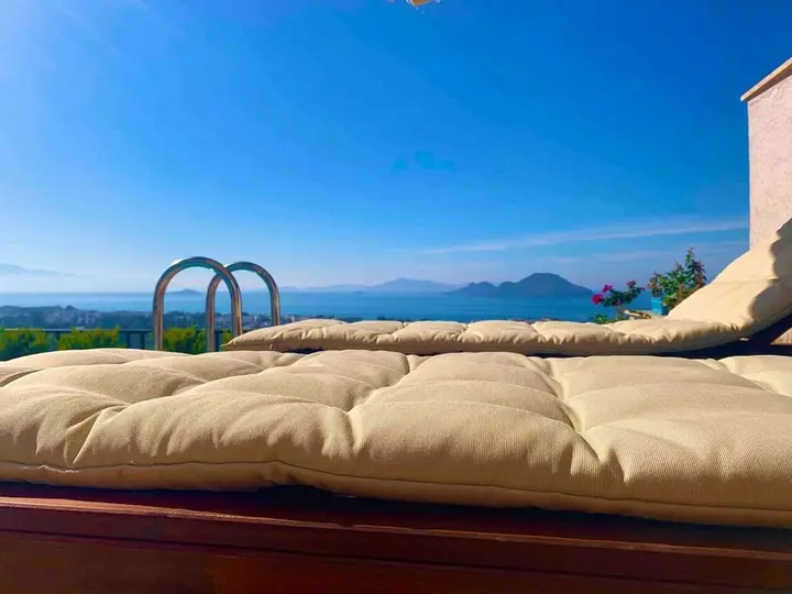 Тургутрейс: Bodrum - 5 Bedrooms Villa With Heated Pool