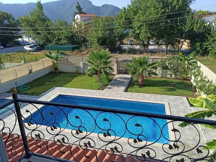 Дальян: Remarkable 4-bed Villa Tasgin 2 Pools