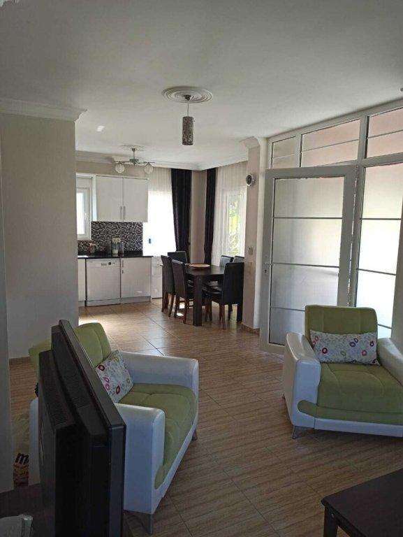Дальян: Remarkable 4-bed Villa Tasgin 2 Pools