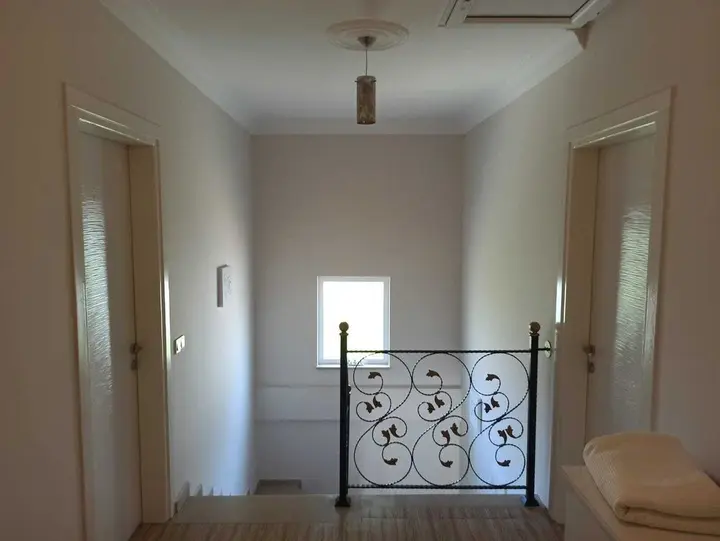 Дальян: Remarkable 4-bed Villa Tasgin 2 Pools