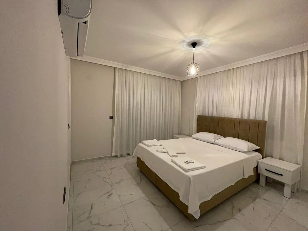 Дальян: Inviting 4-bed Villa Lina With lux Pool