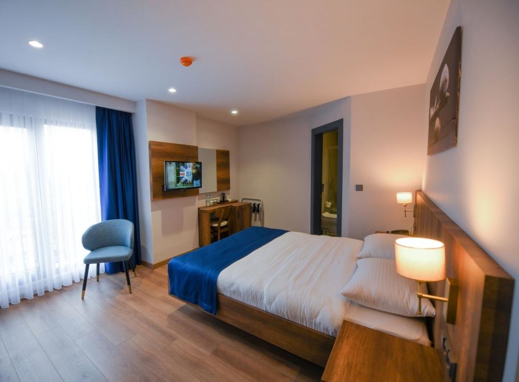 Орду: Ref Inn Hotel