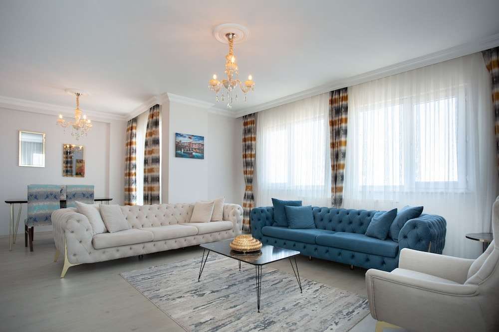 Трабзон: Leena Suites