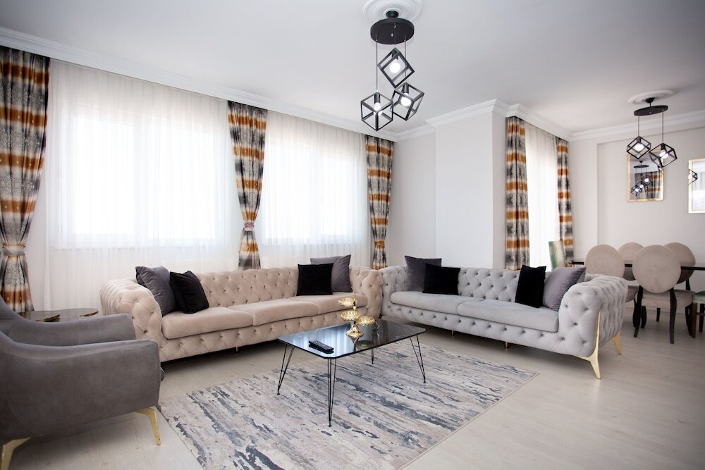 Трабзон: Leena Suites
