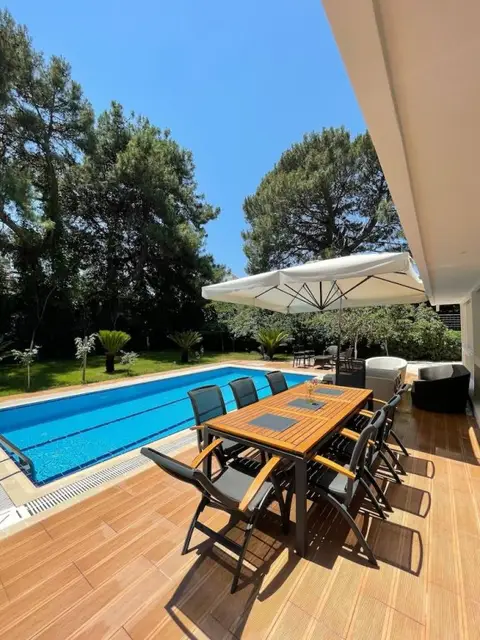 Very Special Villa, 6 and 3 Great For Family Reunions — фото 3