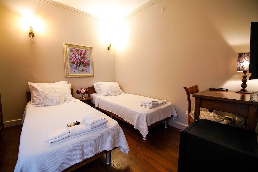 Бозджаада: Biz Otel