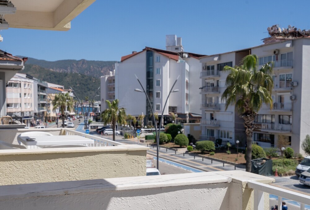 Мармарис: Göncü Apart Otel