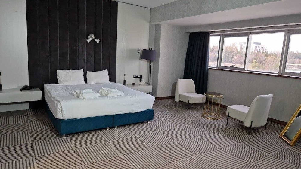 Qayser Deluxe Hotel — фото 2