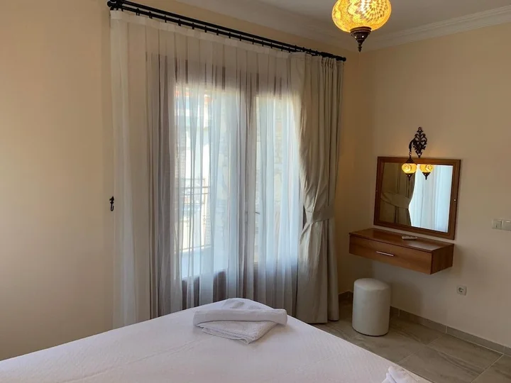 Дальян: Stunning 4-bed Villa Celik 4 Bedrooms all Ensuite