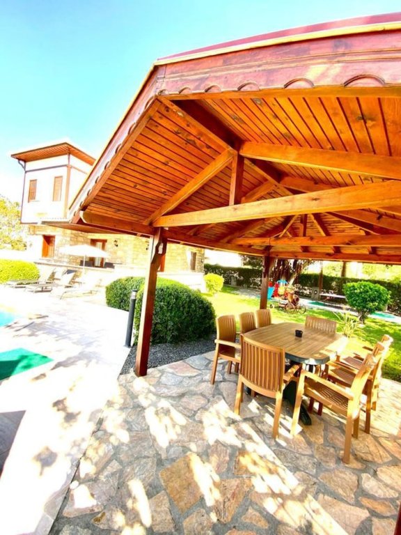 Дальян: Stunning 4-bed Villa Celik 4 Bedrooms all Ensuite