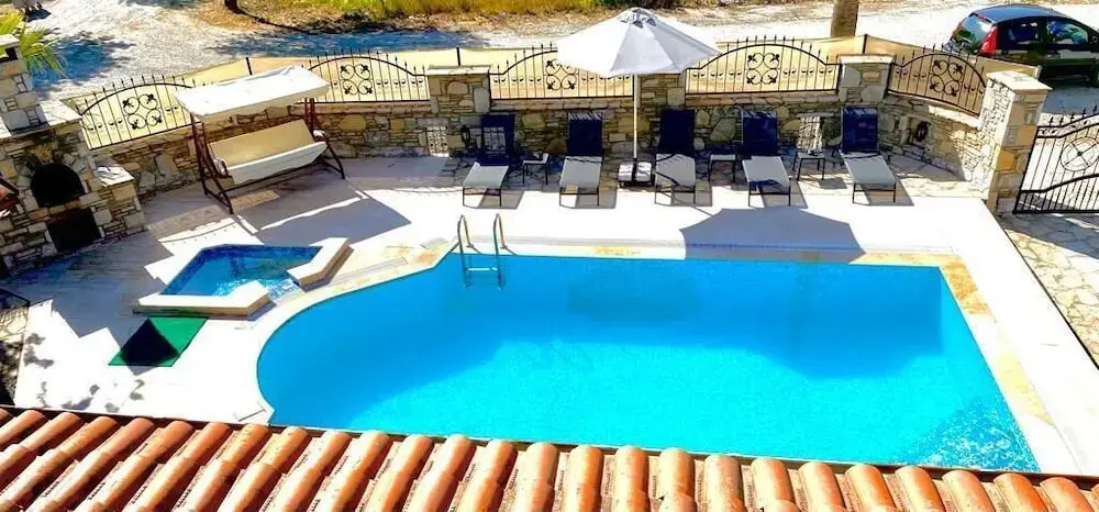 Дальян: Stunning 4-bed Villa Celik 4 Bedrooms all Ensuite