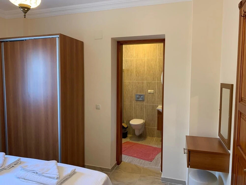 Дальян: Stunning 4-bed Villa Celik 4 Bedrooms all Ensuite
