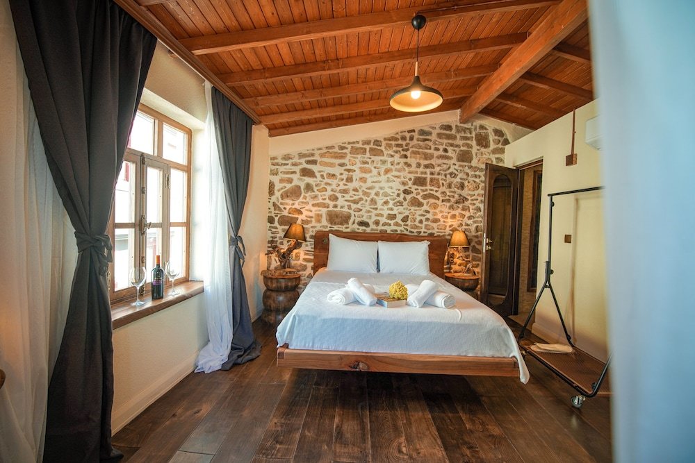 Бозджаада: İrinikos Otel