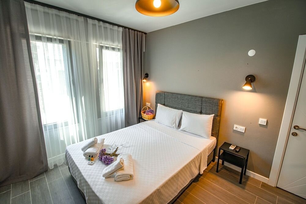 Бозджаада: İrinikos Otel