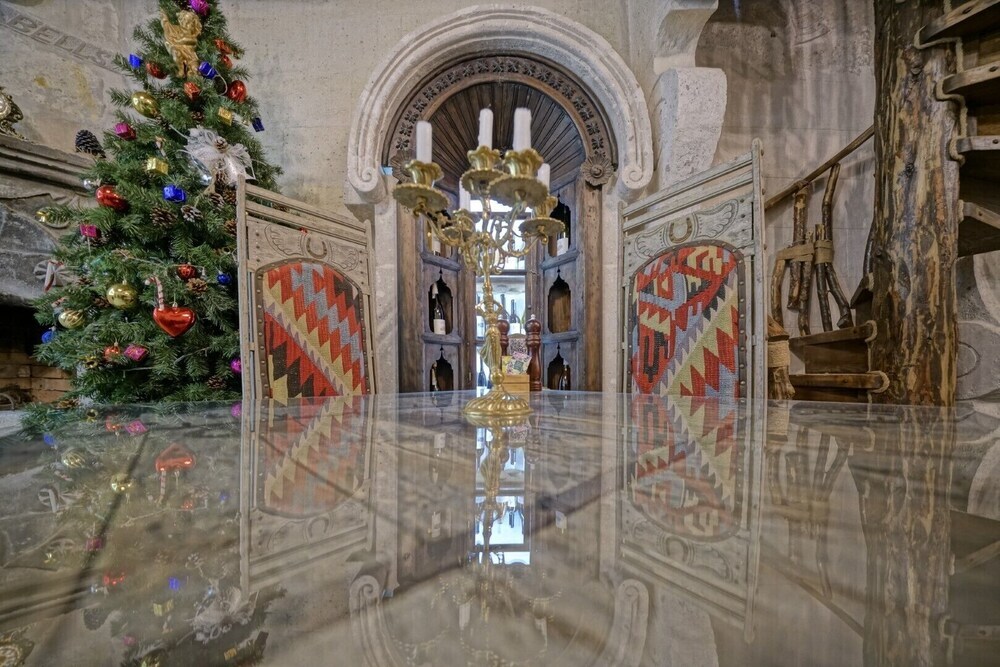 carousel image 4