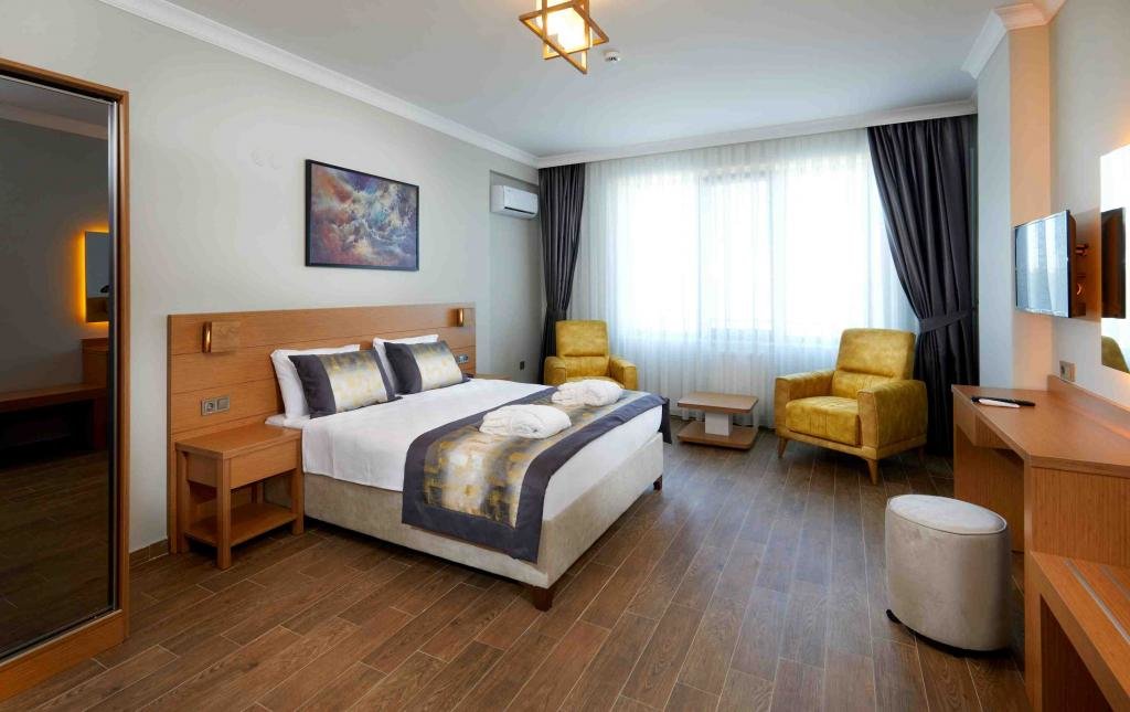 Черкезкой: Hattuşa Vacation Thermal Club Saray