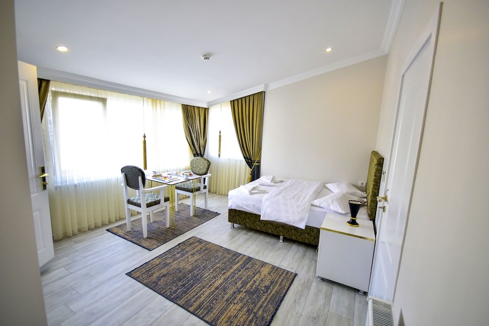Стамбул: Loca Suit Otel