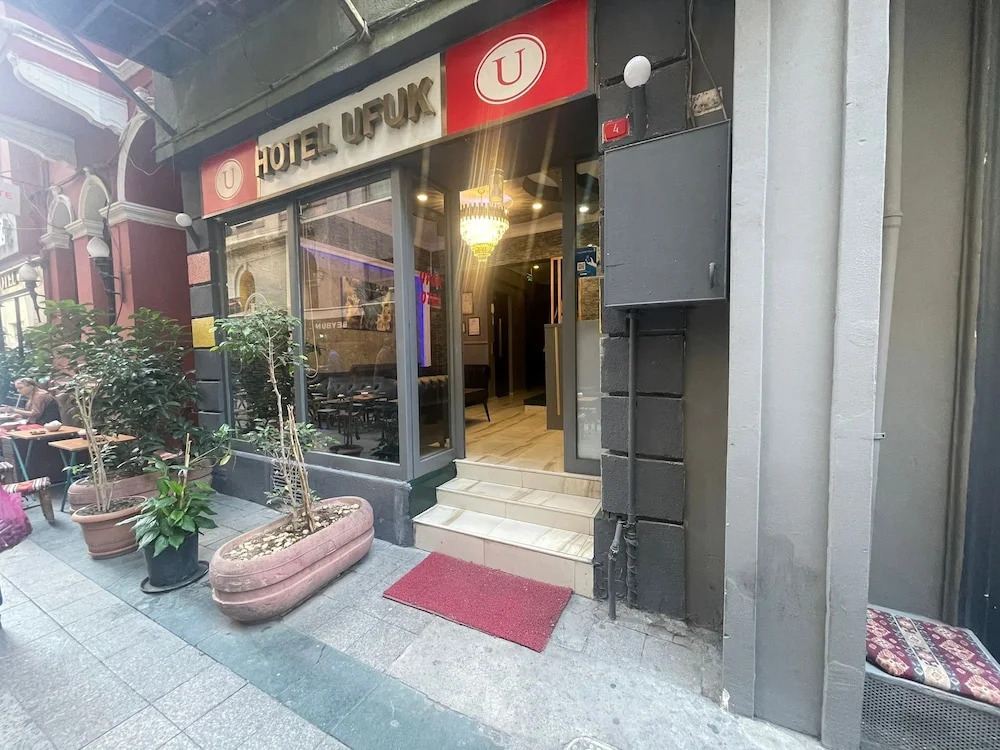 Стамбул: Ufuk Otel