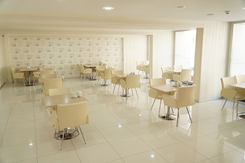 Эскишехир: Cinas Hotel