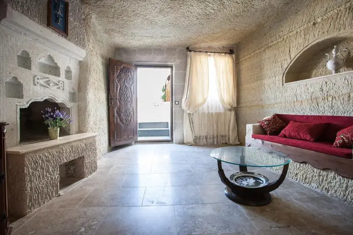Suzanas Cave Hotel — фото 1