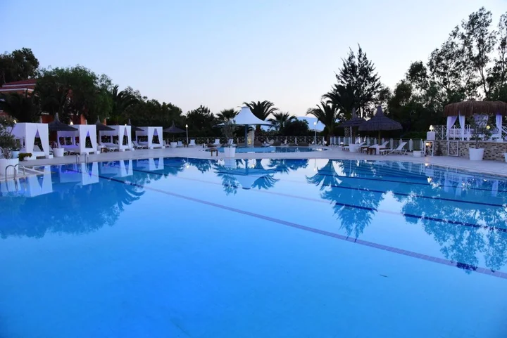 Фоча: Club Phokaia