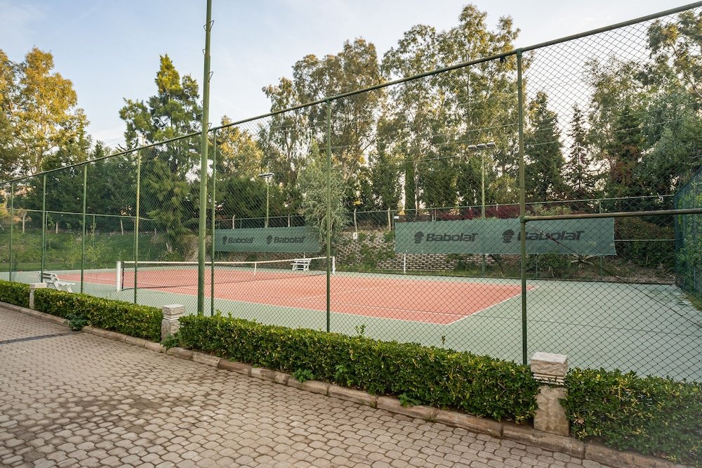 Фоча: Club Phokaia