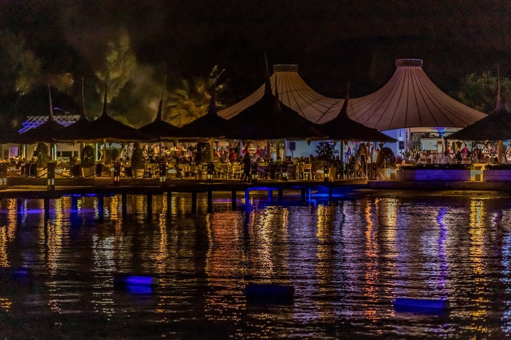 Фоча: Club Phokaia