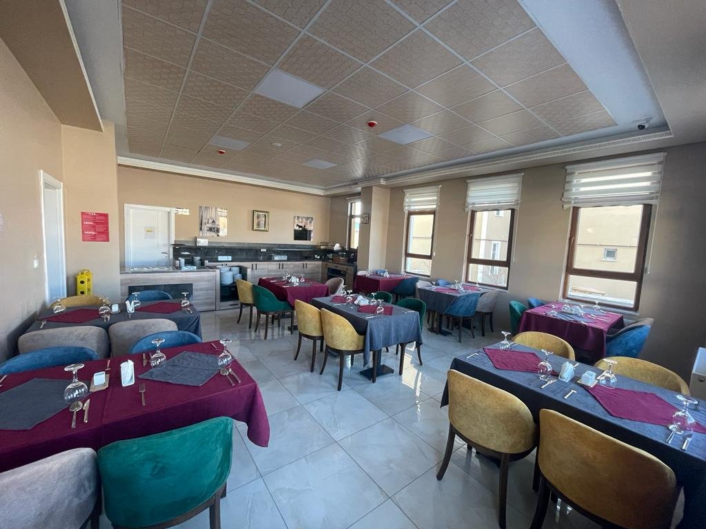 Сарыкамыш: Arslan Otel Sarikamis
