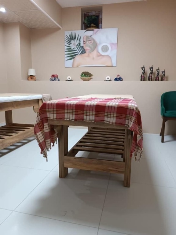 Сарыкамыш: Arslan Otel Sarikamis