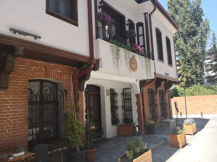 Эскишехир: Отель Eskisehir Yuva