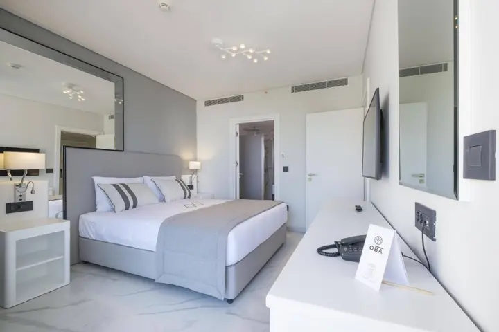 Торба: The Oba Hotel