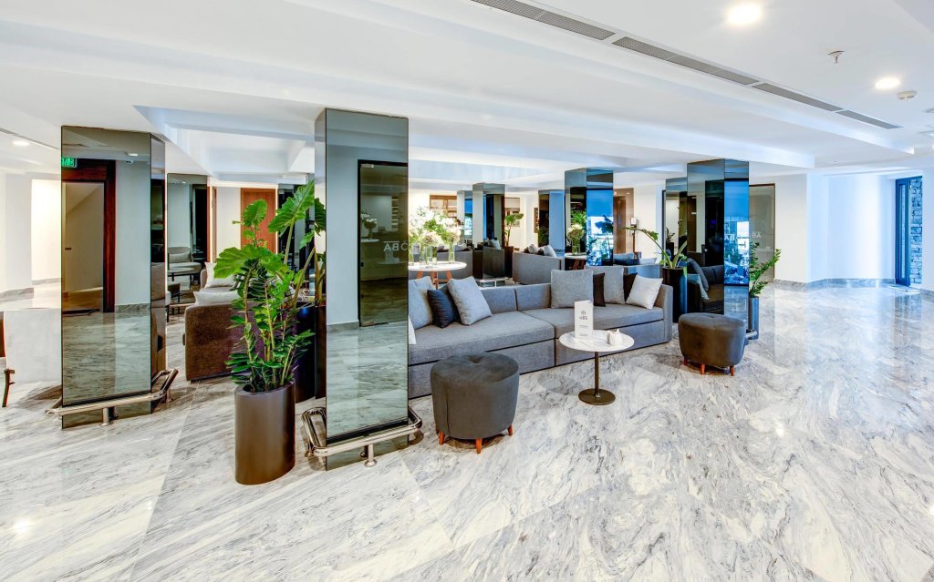 Торба: The Oba Hotel