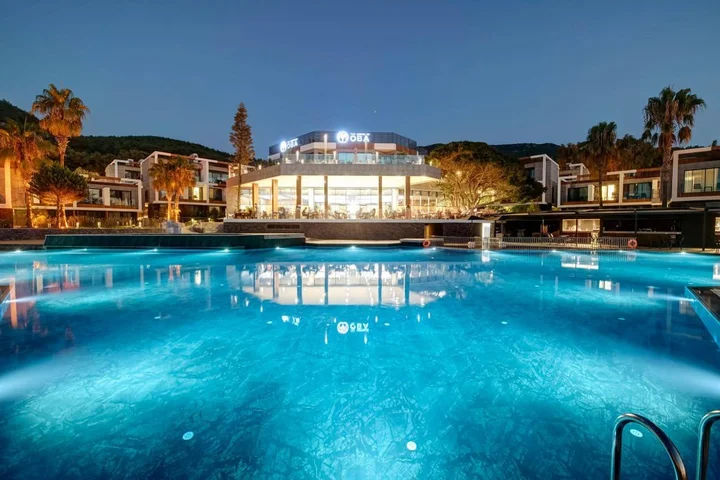 Торба: The Oba Hotel