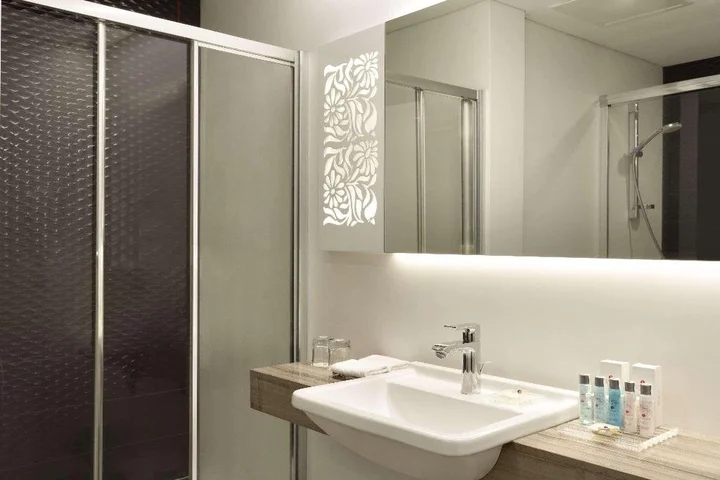 Измир: Ramada Hotel and Suites Kemalpasa Izmir