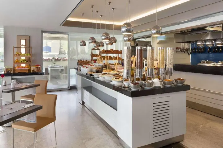 Измир: Ramada Hotel and Suites Kemalpasa Izmir