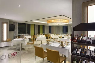 Измир: Ramada Hotel and Suites Kemalpasa Izmir