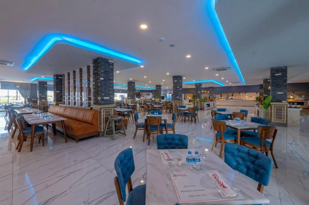 Аксу: Lavia Hotels Lara