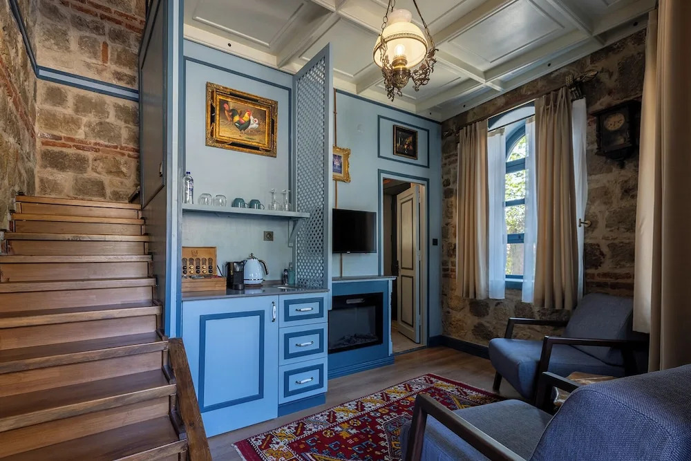 Адатепе: Adatepe Hostels