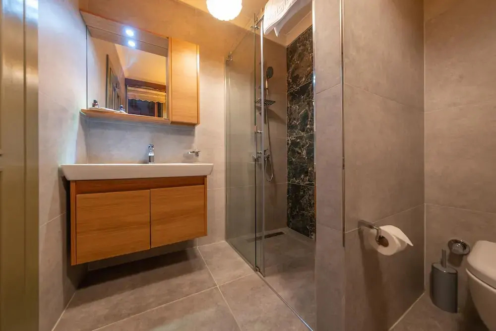 Адатепе: Adatepe Hostels
