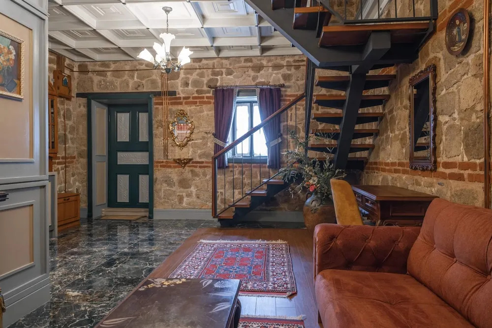 Адатепе: Adatepe Hostels